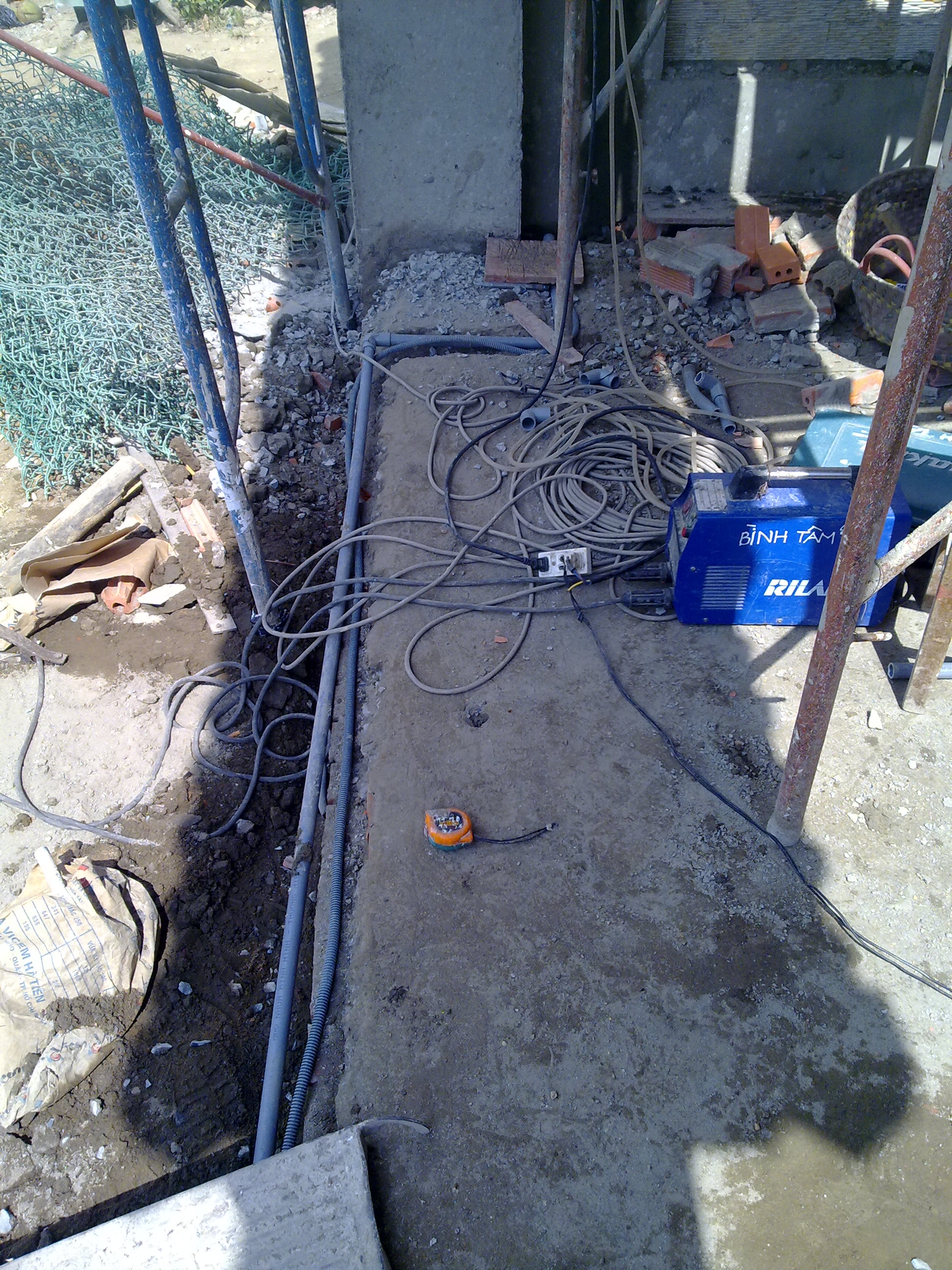 11122012489.jpg (1.32 MB)