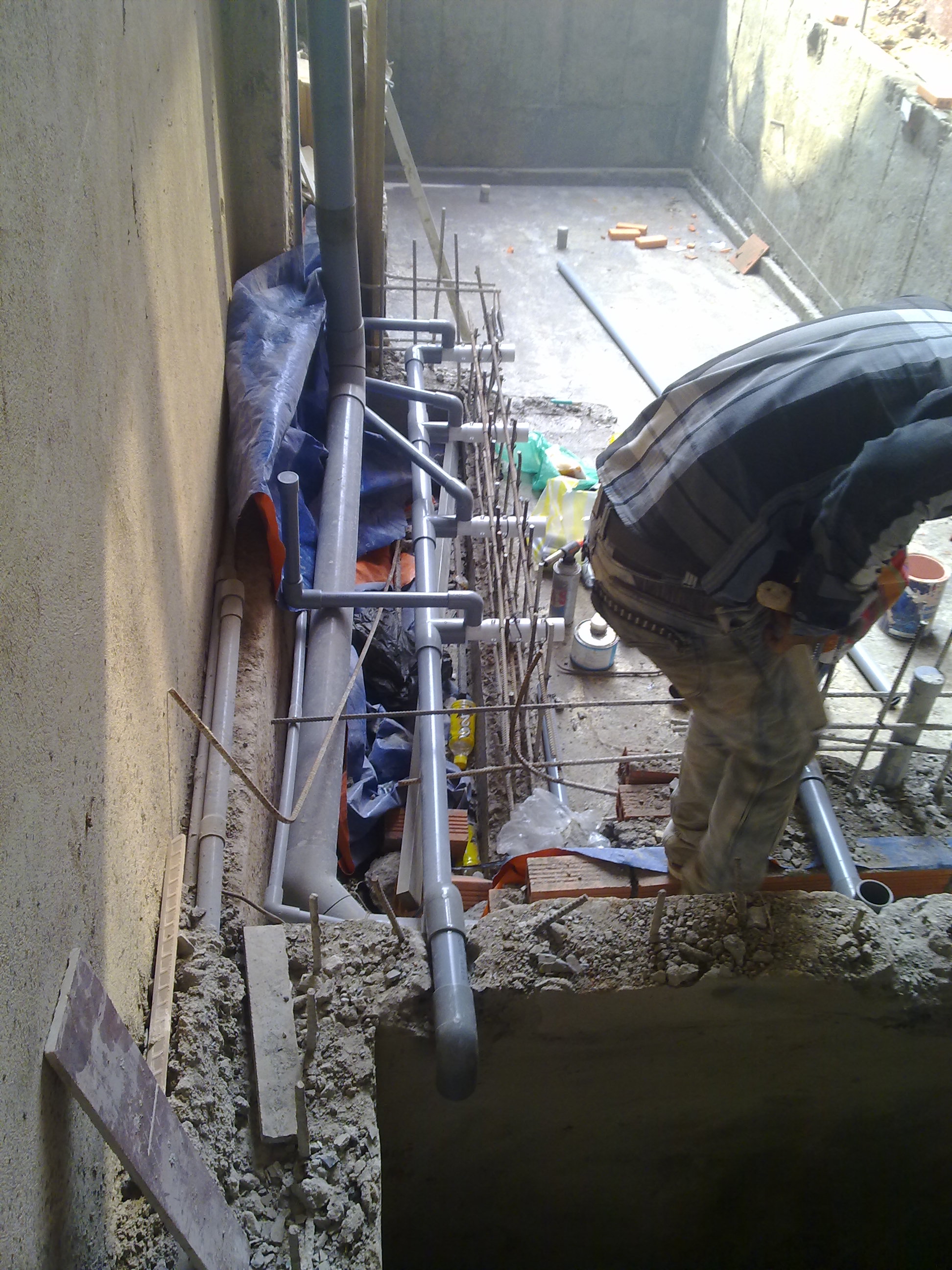 12122012492.jpg (877 KB)